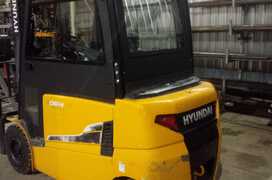 Hyundai Forklift Kabini 6