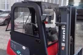 Yuki Forklift Kabini 1